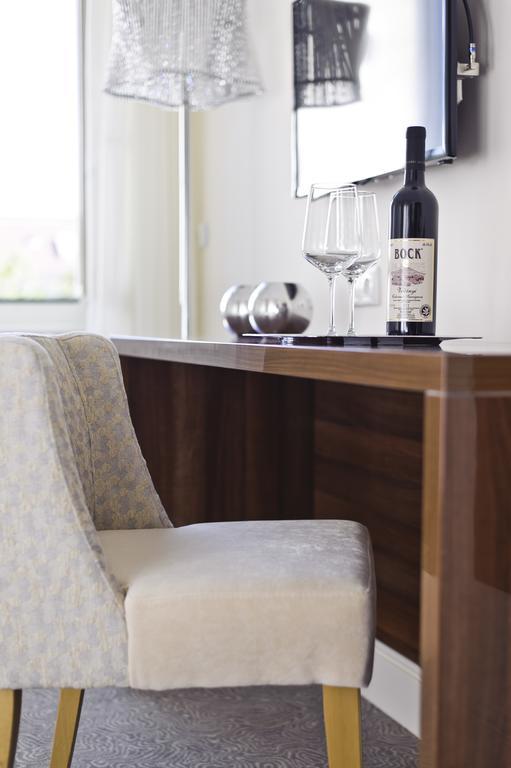 Adele Boutique Hotel Πετς Δωμάτιο φωτογραφία