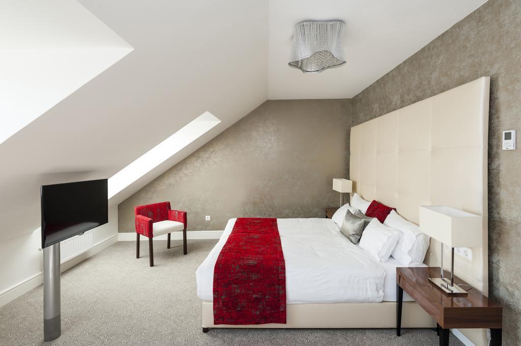 Adele Boutique Hotel Πετς Δωμάτιο φωτογραφία