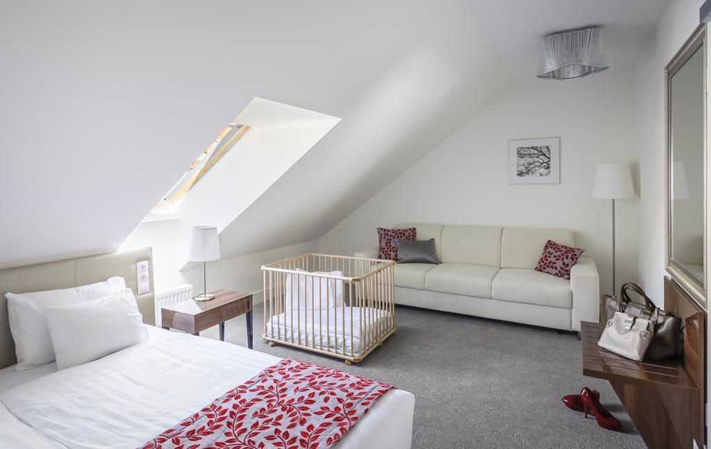 Adele Boutique Hotel Πετς Δωμάτιο φωτογραφία